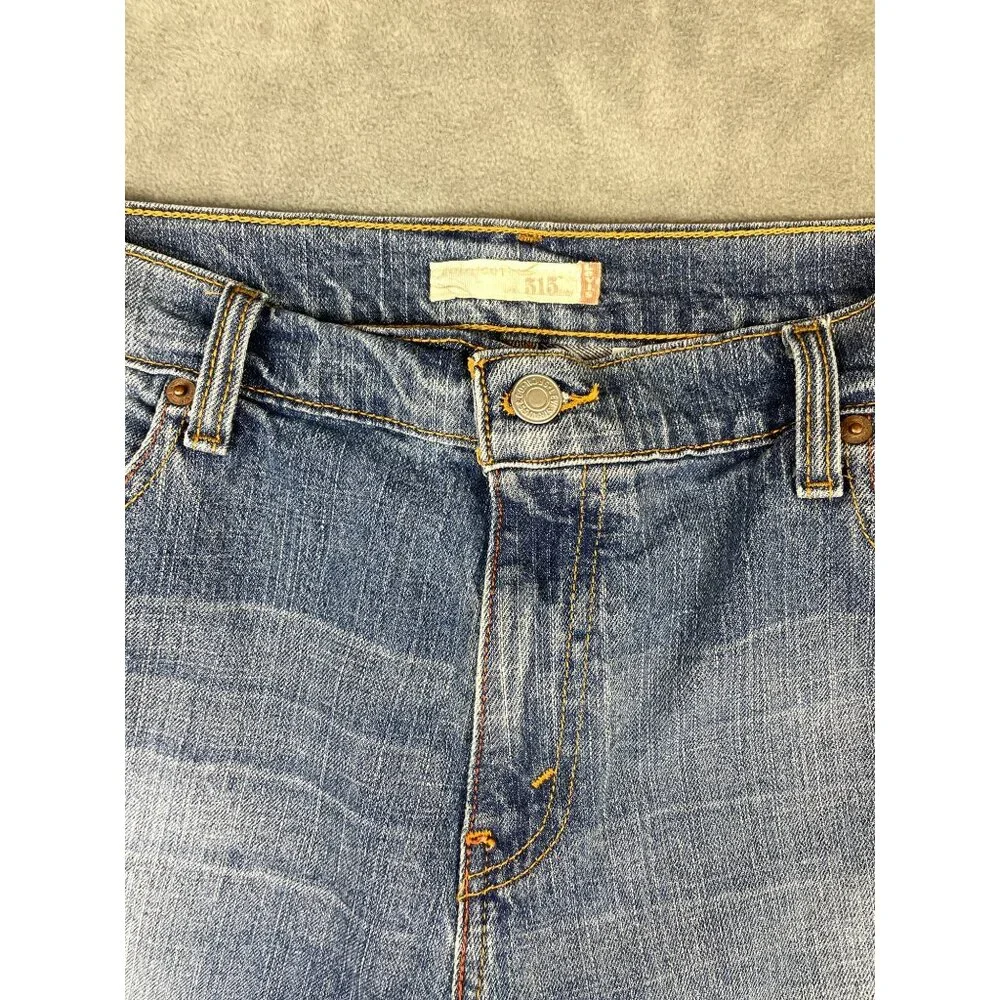 Levi's 515 Boot Cut Jeans Womens 16S Mid Rise Light Wash Y2K